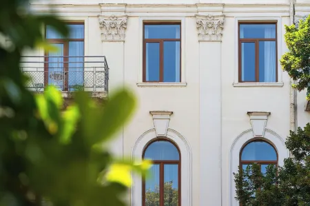 Alma Boutique Hotel Отели рядом с достопримечательностью «Тбилисский зоопарк»