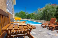 Pansion Tina Hotels in Vrbnik