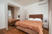 Uphill Glavanovic Pool Villa Hotels in Susanj