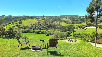 Cabana Bad Wolf - Rancho Queimado Hotels in Angelina