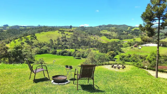 Cabana Bad Wolf - Rancho Queimado Hotels in Rancho Queimado