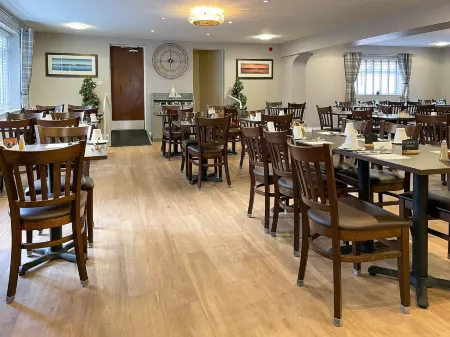 The Auckland Hotel Отели в г. Моркамбе