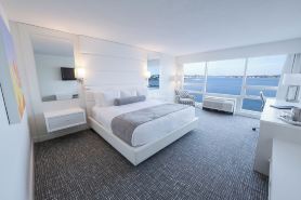 Oyster Point Hotel