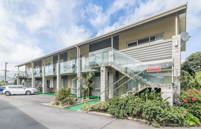 Avana Suites