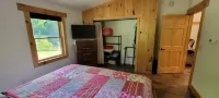 Cozy new built home for 2, country living with city near by