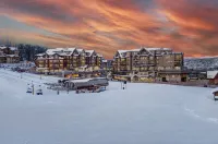 Grand Colorado on Peak 8