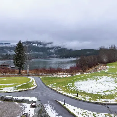 Nicklaus North by Whistler Premier