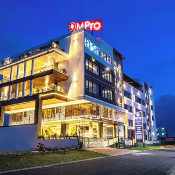 Hotel M Pro Palace Mysore - 12 Minutes to Mysore Palace