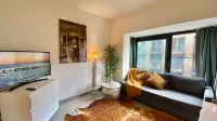 Cozy 1BR City Centre Near Meir Shopping by Oneluxstay Hotel di Brasschaat
