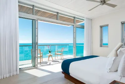 Luxurious Oceanfront Villa Infinity Pool Plunge