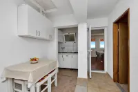 Apartments Robinzon Milivoj Hôtels à : 