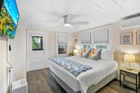 Mermaid Beach Cottage Prime Vilano Beach Dogs OK Hotels in Vilano Beach