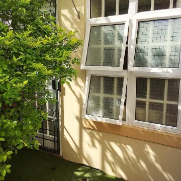 Musgrave Avenue Guest Lodge