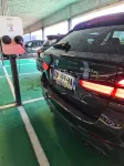 瓦訥西原創精品酒店 - 停車場