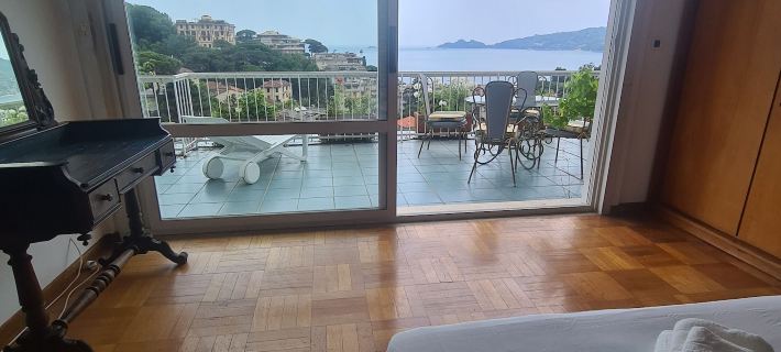 Grande Attico by PortofinoVacanze Hotele w: Rapallo