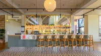 Kyriad Prestige Compiegne - bar
