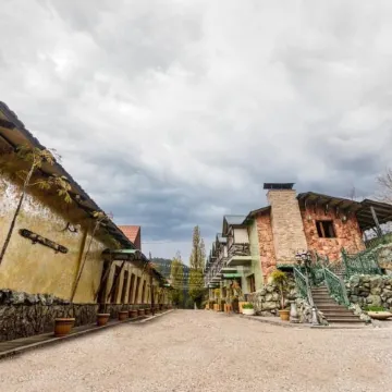 Haghartsin Hotel and Restaurant Отели рядом с достопримечательностью «Монастырь Севанаванк»