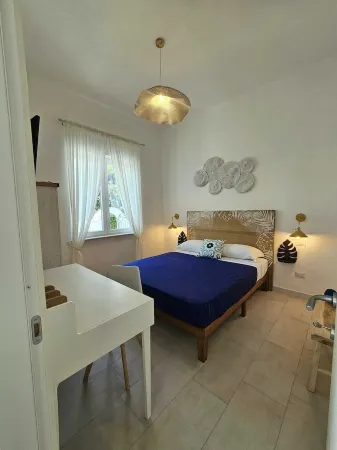 Villa Dafne private whirlpool pool, a few meters from the beach