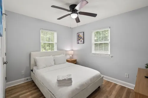 Stylish Downtown Gastonia Stay – 2BR/2BA w/ King + Queen