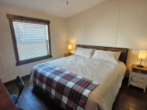 Charming 2-bedroom house with WiFi, AC in Red Cloud Hotels in Red Cloud