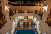 Gran Hotel Victoria - Pools