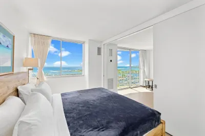 Waikiki Panoramic Ocean View Unit-Great Place to Stay and Enjoy