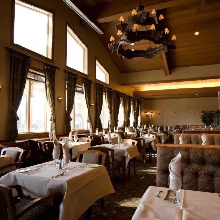 Fairbanks Princess Riverside Lodge