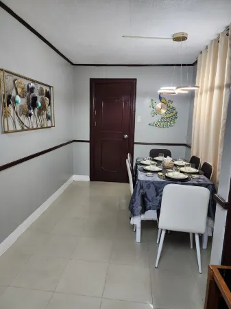 Luxury Home Отели в г. Котабато