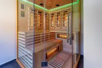 Luxury Hedone Apartment Near the Bridge with Private Spa Zone - Spa
