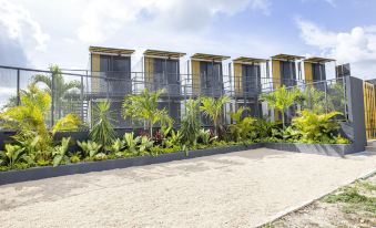 Containers Bacalar
