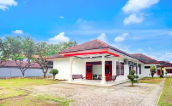 Hotel O Krakatau Near Universitas Muhammadiya Sumatra Utara UMSU Hotel di Medan Estate