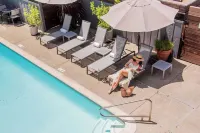 El Dorado Hotel - Private Pools