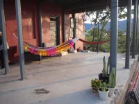 The Historic Clarkdale Lodge: Lovely, Self-contained Apartments