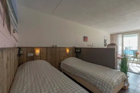 Studio in Groote Keeten by the Beach