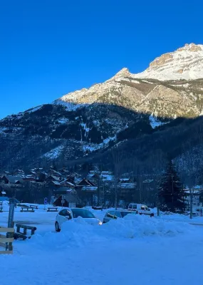 LES Ecrins. Spacieux T2 Proche des Stations de Puy St Vincent et de Pelvoux Hotels in Vallouise