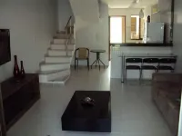 Excellent apartment in vilage condominium Hotels in Guarajuba