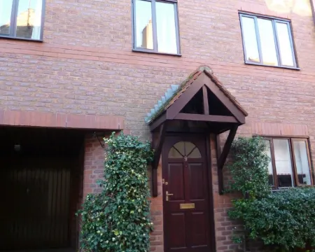 Modern Townhouse In The Heart Of Historic Beverley Beverley otelleri
