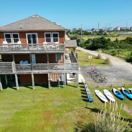 Obx Beach House + Bikes-Paddle Boards-Kayaks-Beach Chairs-Great Fishing!