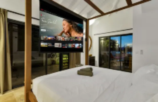 A NEW luxury villa overlooking the Laguna Marina