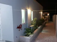 Cozy private one bedroom 3 minutes from the beach and the famous Flying Fishbone Hotels in Savaneta