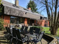 Large villa: family reunion, Nuremberg trade fair - sauna, billiards, fireplaces, 10 bedrooms 住宿飯店
