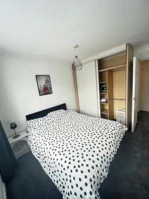 Quiet & Cosy Near Gatwick