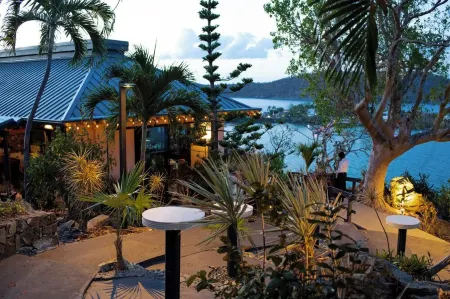 Villa Salt Air – Newly Updated - Waterview Villa - Panoramic Views