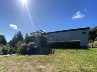Tui's Retreat - Peaceful, Private, and Close to Town Hotels in 