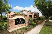 Beautiful One Bed, 10+ years Superhost, Vicinity of MD Anderson, TMC, Rice U. ハーマン公園周辺のホテル