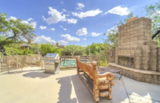 Peaceful Modern Condo+Stunning Views+Pool+Hot Tub Hotels in Catalina Foothills