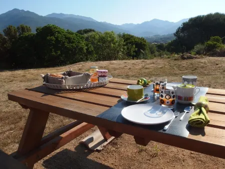 Superb air-conditioned villa with private pool and breathtaking sea/mountain views Отели в г. Проприано