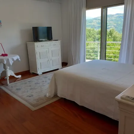 Casa Douro Terrace -River Views Douro Valley 60' from Porto