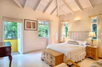 Woodlands Luxury Villas