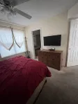 Cozy Condo in Ventana Canyon, 5 mins to Sabino Canyon. Pool, gym, hiking trails Hotels near Speedway